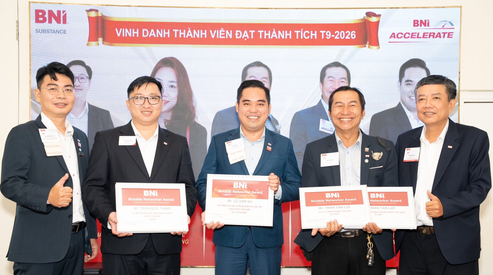 Mr. Trần Đức Thịnh, Mr. Lê Văn Vũ và Mr. Trần Tấn Lợi nhận Notable Networker Award tháng 9/2026.