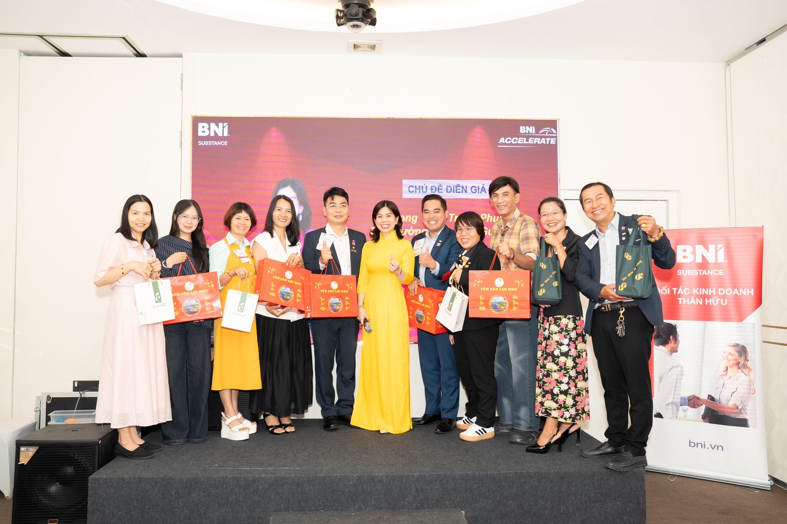 Ảnh lưu niệm cuối buổi họp ngày 01/10/2026.